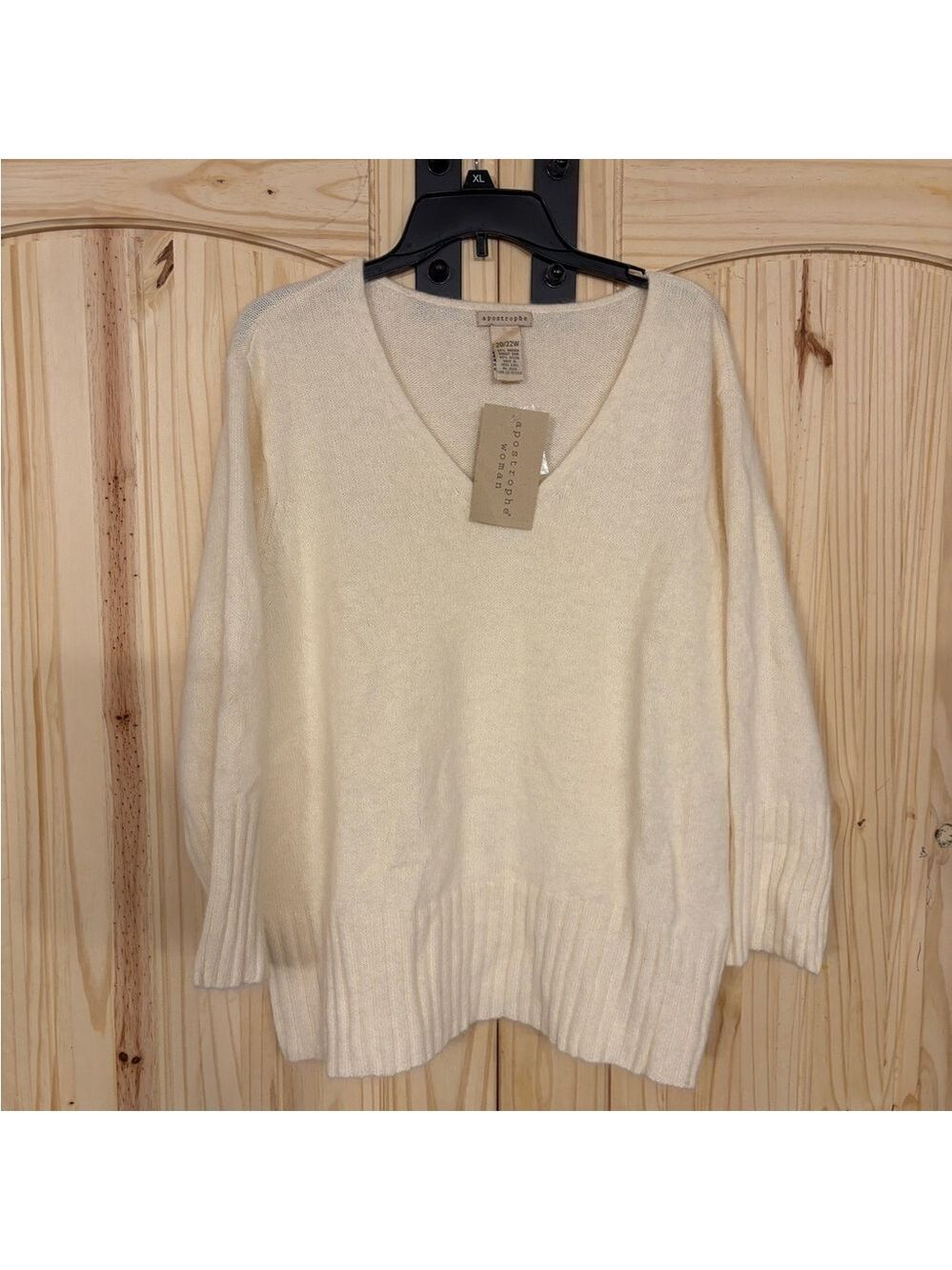 Vintage Soft Cozy Apostrophe Woman Angora V-Neck Sweater Career Office NWT 20/22